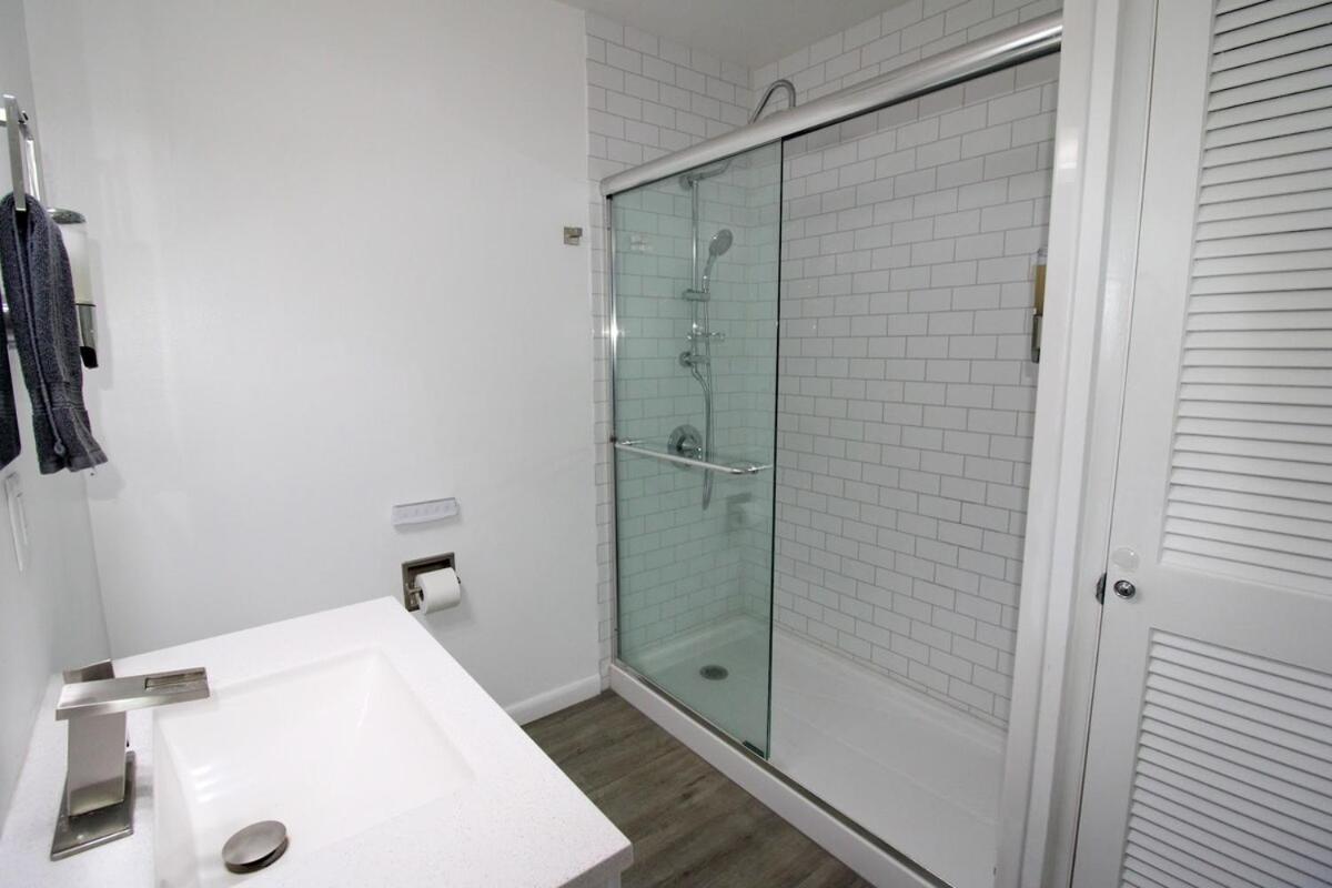Апартаменты The Wilderness, Near Cp & Sf, W&D, Pet Ok Сандаски Экстерьер фото