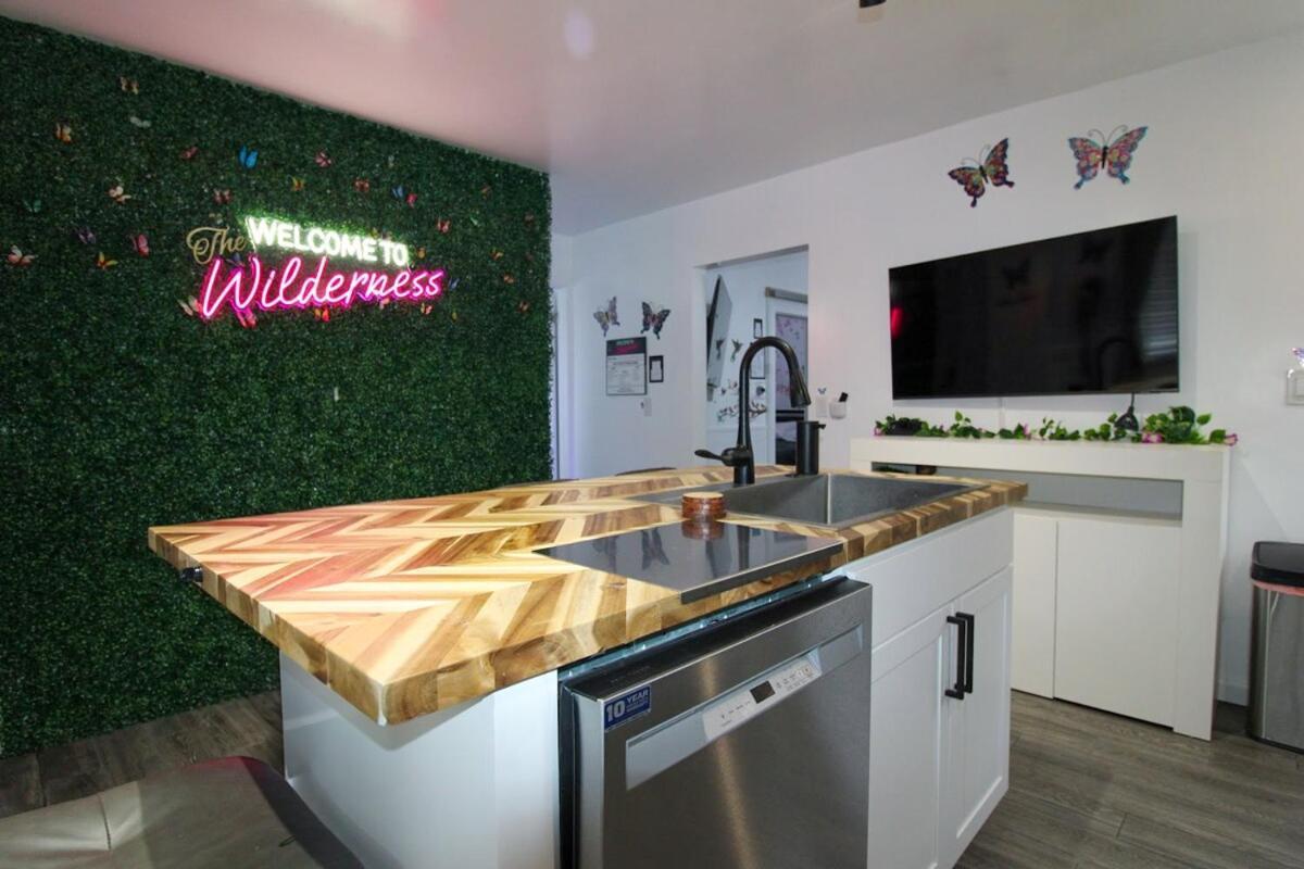 Апартаменты The Wilderness, Near Cp & Sf, W&D, Pet Ok Сандаски Экстерьер фото